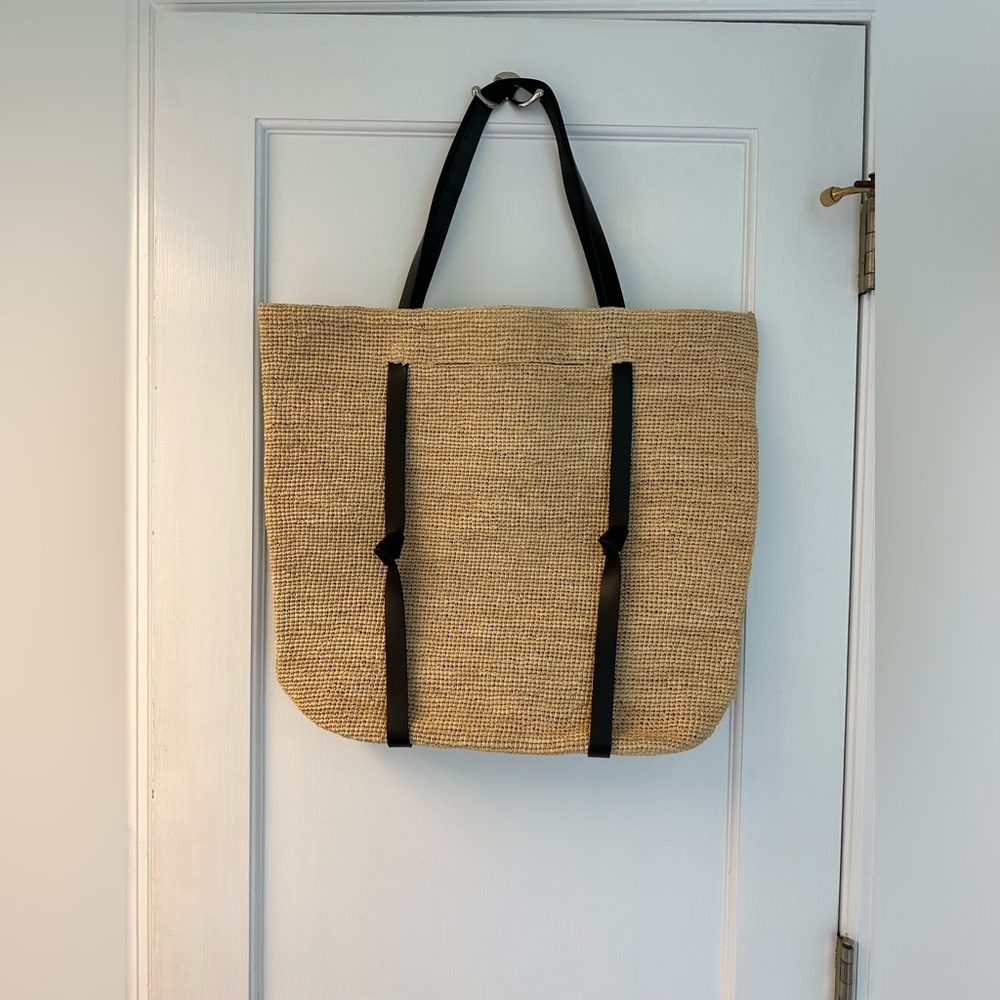 Never worn Janessa Leone straw bag comes with original dust bag